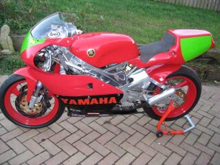 1993 Yamaha TZ250 V Twin (photo 2 of 2)