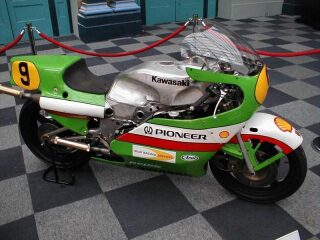 1981 Kawasaki KR500 (photo 2 of 2)