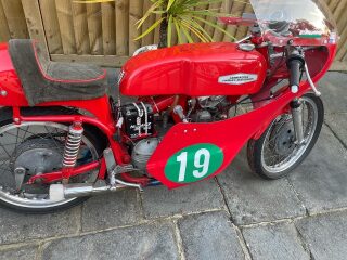 1962 Aermacchi 250 5 speed Aladoro racing machine (photo 1 of 2)