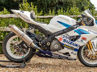2005/6 Tas Suzuki GSXR1000 TT Superbike Painted by Dream Machine back into Bruce Anstey Colours (photo 1 of 2)