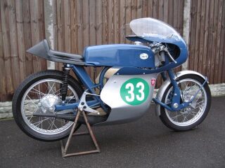 1969 Greeves Silverstone 250 (photo 1 of 2)