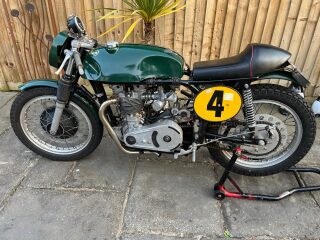 1961 Triton Norton Chassis, Triumph T100 500cc Twin carb (photo 2 of 2)