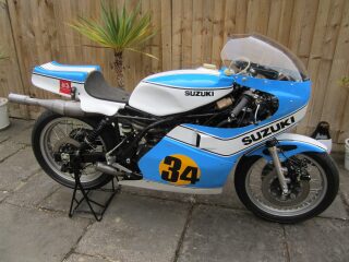 1977 Suzuki RG500 MK2 Ex John Woodley TT and Silverstone GP (photo 1 of 2)