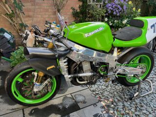 1996 -1997 Muzzy Kawasaki ZXRR 750cc Superbike (photo 1 of 2)