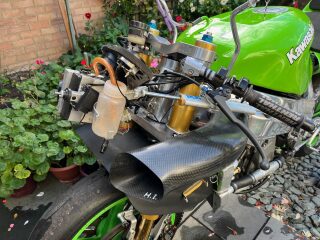 1996 -1997 Muzzy Kawasaki ZXRR 750cc Superbike (photo 2 of 2)