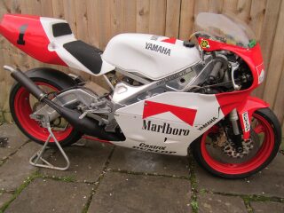 1992 Yamaha TZ250 V Twin 4DP (photo 1 of 2)