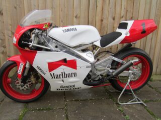 1992 Yamaha TZ250 V Twin 4DP (photo 2 of 2)