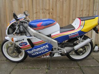 1995 Honda NSR250 Sp MC28 (photo 2 of 2)