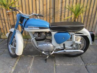1962 Norton Jubilee 250cc twin (photo 2 of 2)