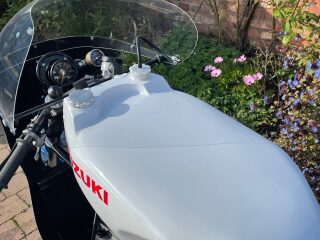 1974/1975 Barry Sheene Works XR11 TR750 Suzuki (photo 2 of 2)