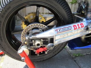 2005/6 Phase One Yamaha R1 1000cc 3rd In FIM World championship 2006 (photo 1 of 2)