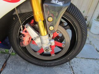 2005/6 Phase One Yamaha R1 1000cc 3rd In FIM World championship 2006 (photo 2 of 2)