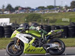 2004 Yamaha France WSB R1 1000 Ex Sebastian Gimbert (photo 1 of 2)