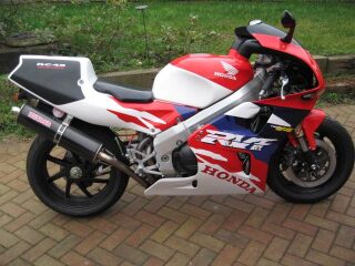 1996 Honda RC45 Classic Superbike (photo 1 of 2)