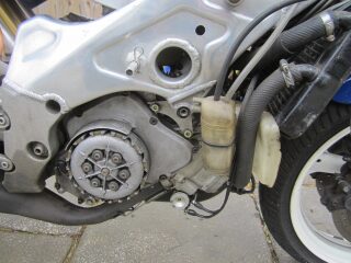 1992 Yamaha TZ250 V Twin 4DP (photo 1 of 2)