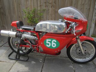 1972 Ducati 250cc racing machine (photo 1 of 2)