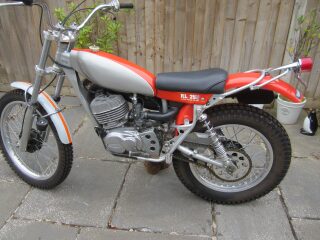 1975 Beamish Suzuki RL250 (photo 2 of 2)
