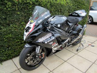 2008 Laverty British Superbike TAS Suzuki GSXR1000RR (photo 2 of 2)