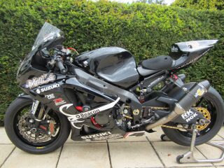 2008 Laverty British Superbike TAS Suzuki GSXR1000RR (photo 2 of 2)