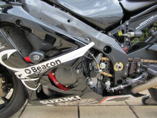2008 Laverty British Superbike TAS Suzuki GSXR1000RR (photo 2 of 2)