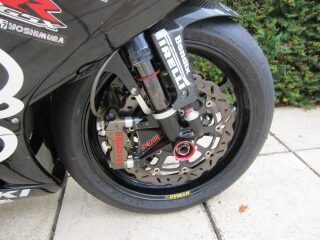 2008 Laverty British Superbike TAS Suzuki GSXR1000RR (photo 2 of 2)