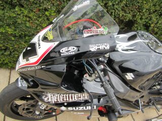 2008 Laverty British Superbike TAS Suzuki GSXR1000RR (photo 2 of 2)