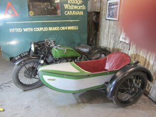 1927 Rudge 500cc side car with Rudge Caravan (photo 2 of 2)