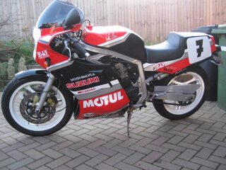 1987 Pops Yoshimuira GSX750RR (photo 2 of 2)