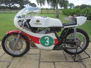 1973 Yamaha TD3 250cc Air cooled Drum brake (photo 2 of 2)