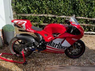 2003 Ducati GP3 Moto GP Machine ex Troy Bayliss (photo 1 of 2)