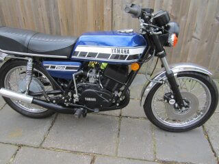 1976 Yamaha RD250cc air cooled (photo 1 of 2)