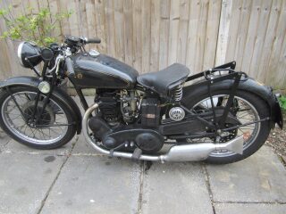 1934 Rudge racer 500cc 4 valve in road trim (photo 2 of 2)