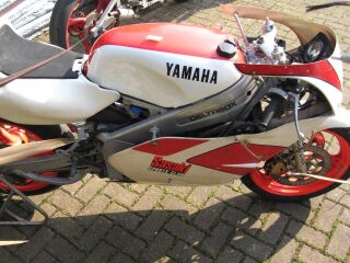 1988 Yamaha TZ250U (photo 1 of 2)
