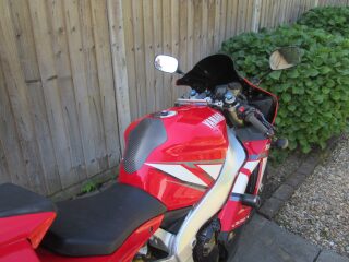 2001 Yamaha R1 Superbike 1000cc (photo 1 of 2)