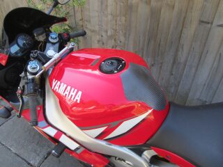 2001 Yamaha R1 Superbike 1000cc (photo 2 of 2)