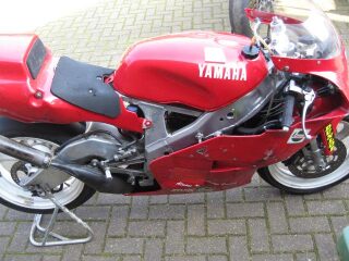 1991 Yamaha TZ250B (photo 1 of 2)