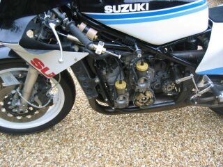 1983 Suzuki RGB500 MK8 (photo 2 of 2)