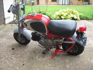 1963 Honda Cz100 50cc Monkey bike (photo 2 of 2)