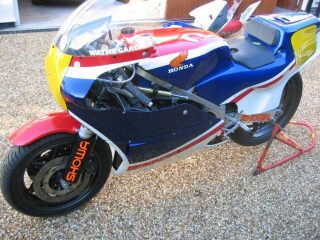 1983 Honda RS500 (photo 2 of 2)