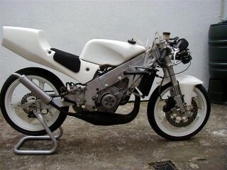 1995 Yamaha TZ125 New old stock (photo 1 of 2)