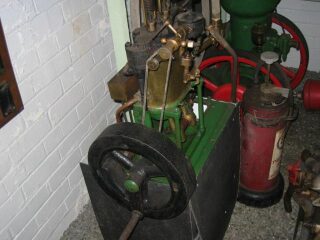 Sationary engines 6 (photo 2 of 2)