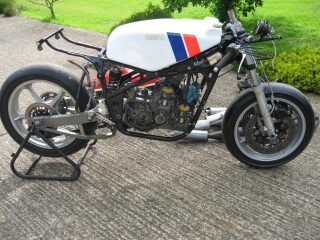 1984 EX Boet Van Dulmen Suzuki MK9 (photo 1 of 2)