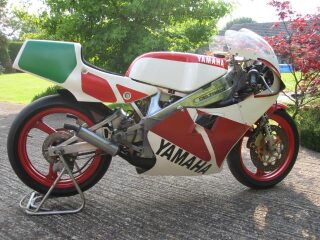 1986 Yamaha TZ250S (photo 1 of 2)