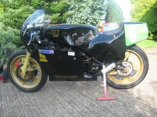 1982 Waddon Yamaha TZ250J (photo 2 of 2)