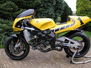 1992 Yamaha YZR500 Screamer (photo 2 of 2)
