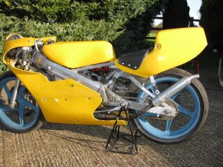 1990 Honda RS 125 (photo 2 of 2)