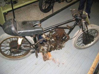 106) 1937 Rudge 350cc (photo 1 of 2)