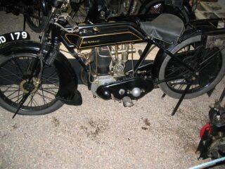 99) 1924 Sunbeam (photo 2 of 2)