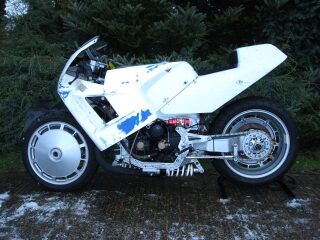 1985 Yamaha YDS FZ750R (photo 2 of 2)