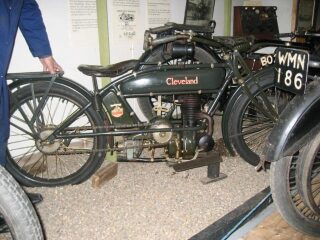 84) 1920 Cleveland 268cc (photo 1 of 2)
